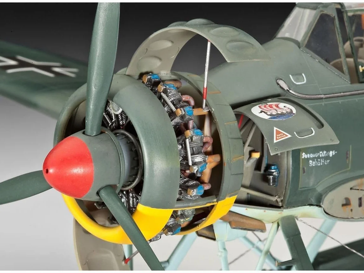 Revell 03787 Arado Ar196A-3 - Modellino in plastica non verniciata, scala 1:32