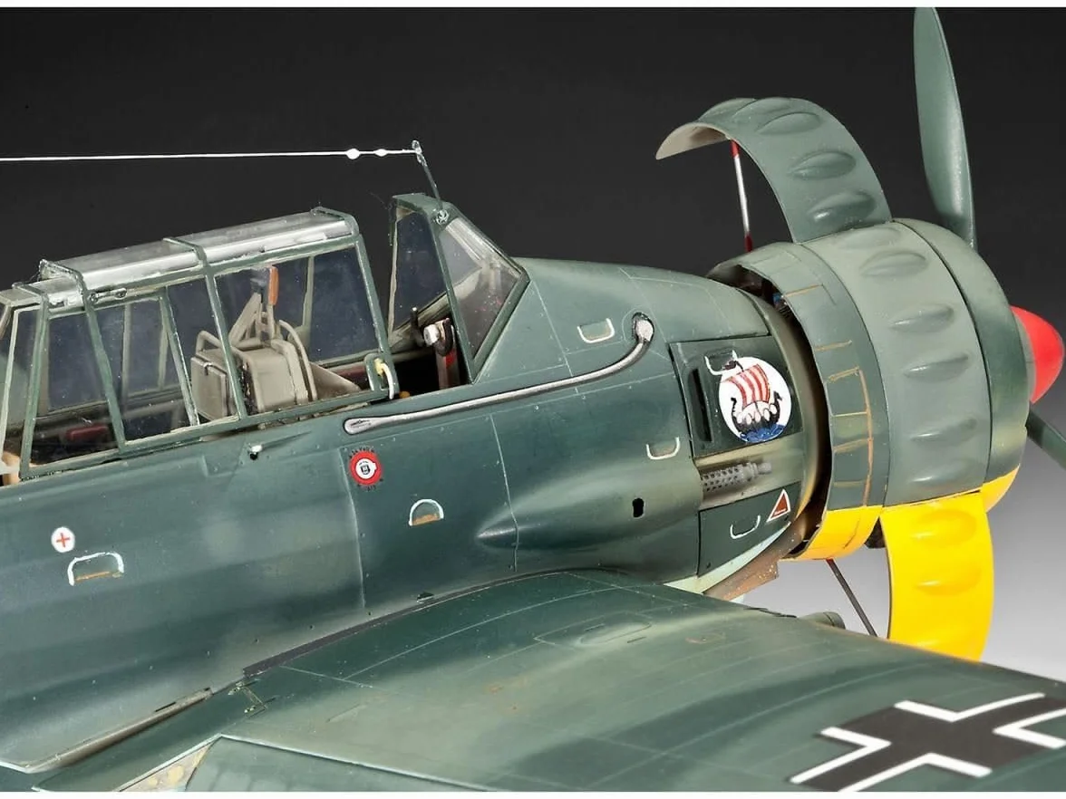 Revell 03787 Arado Ar196A-3 - Modellino in plastica non verniciata, scala 1:32