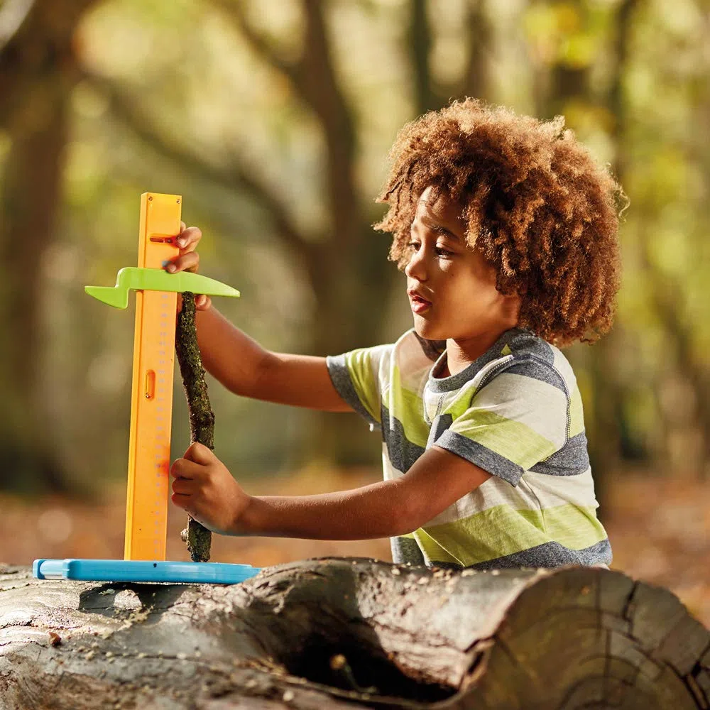 Learning Resources Strumento di misurazione da Esterni 5-in-1 Outdoor Measure-Mate